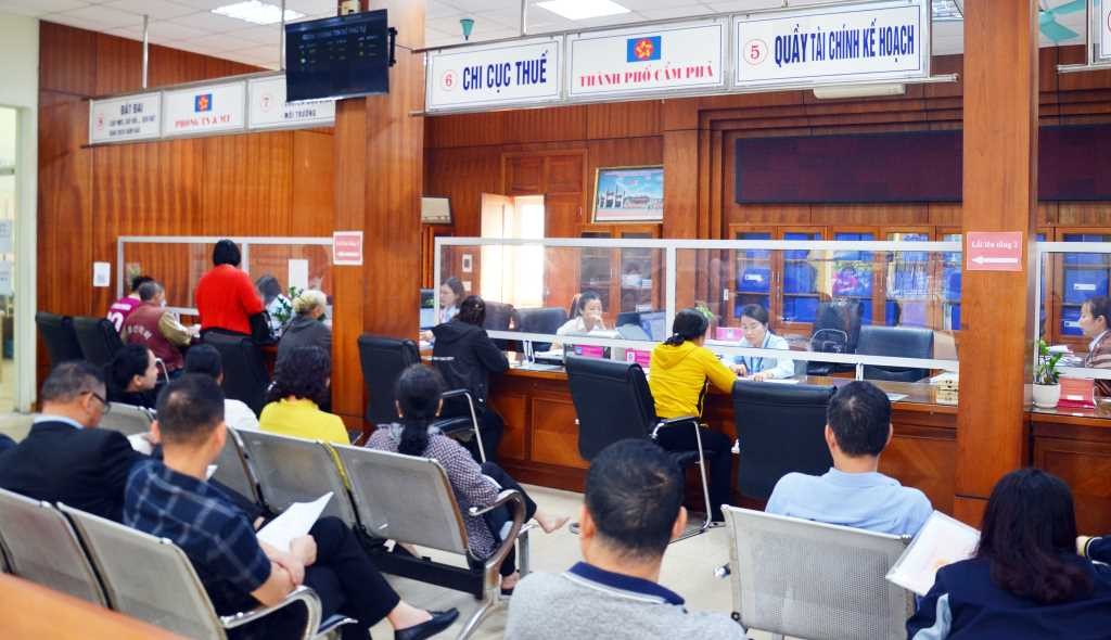 Quảng Ninh chấn chỉnh việc chấp hành kỷ luật, kỷ cương hành chính Quảng Ninh chấn chỉnh việc chấp hành kỷ luật, kỷ cương hành chính
