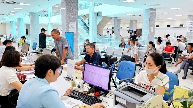Quảng Ninh chấn chỉnh việc chấp hành kỷ luật, kỷ cương hành chính Quảng Ninh chấn chỉnh việc chấp hành kỷ luật, kỷ cương hành chính